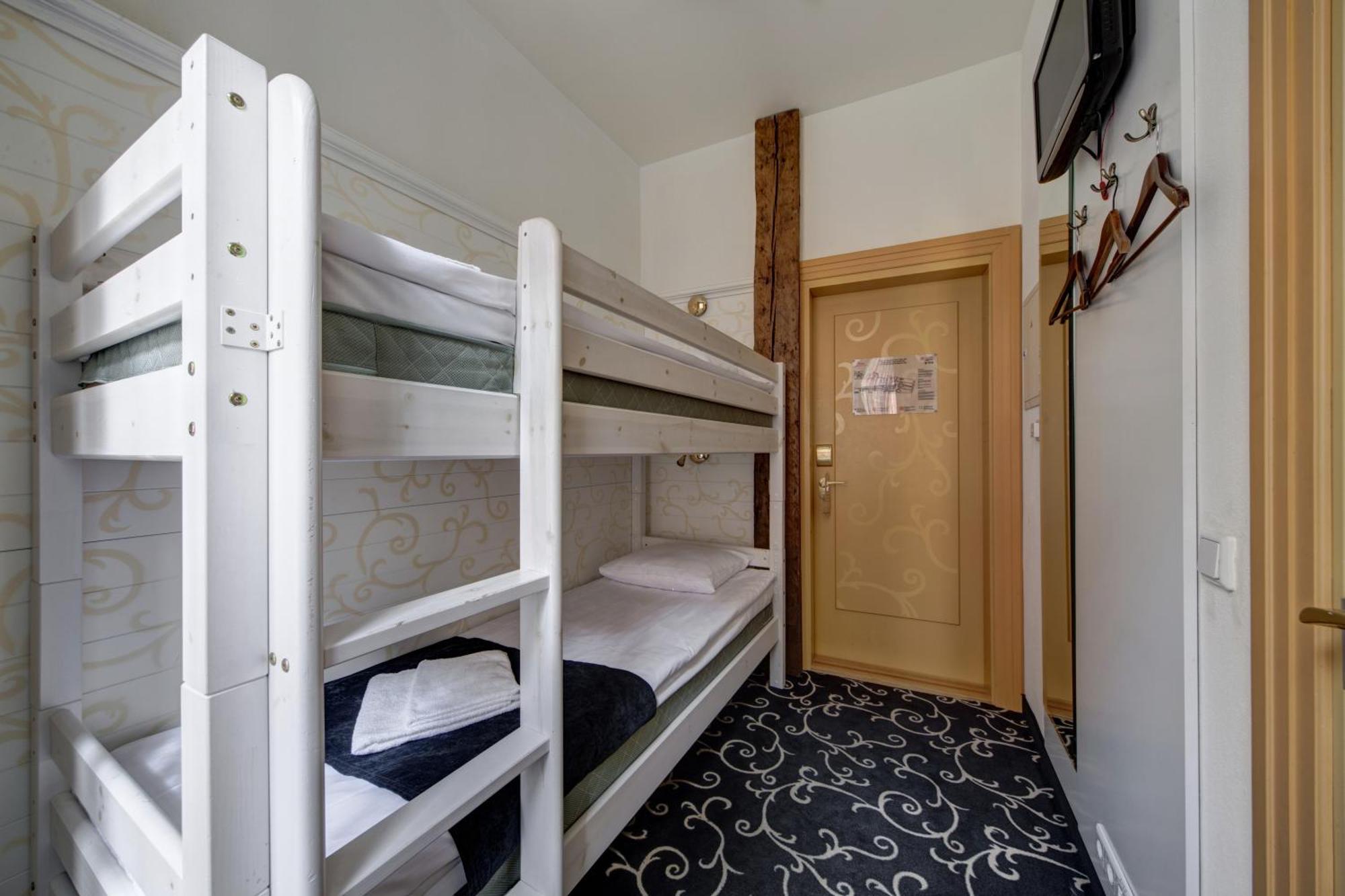 Meriton Old Town Garden Hotel Tallinn Dış mekan fotoğraf
